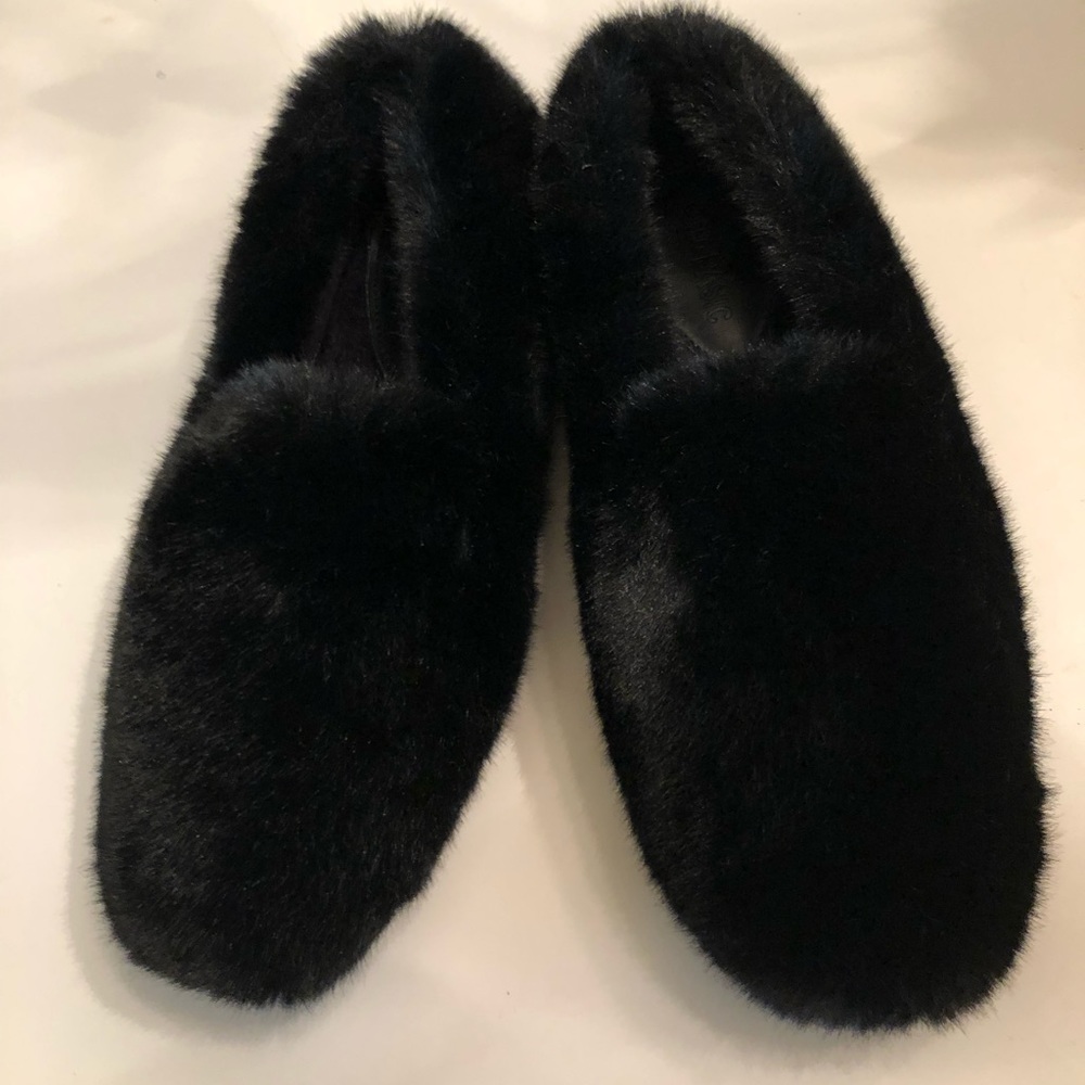 Real fur loafers US7